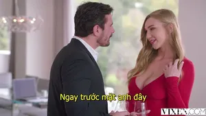 Nữ thần ngực khủng cúp D, ngoại hình siêu cao, cực kỳ quyến rũ, váy hông gợi cảm và đôi chân đẹp...